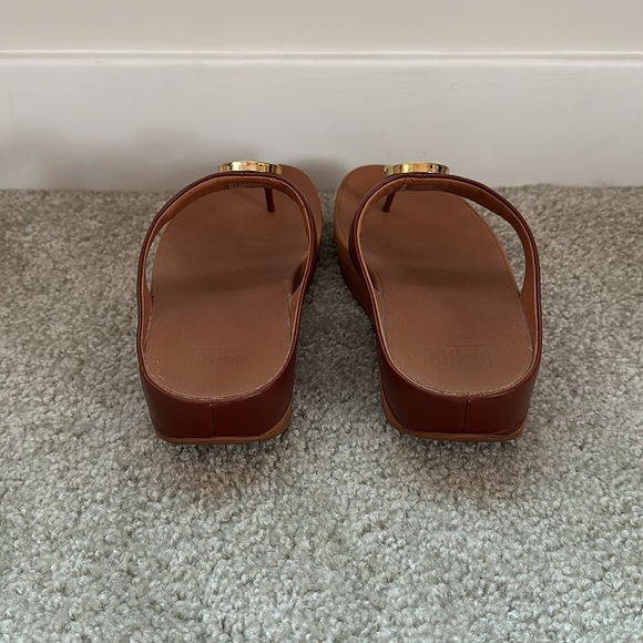 Like New Fitflop Halo Flip Flops - Picture 5 of 8